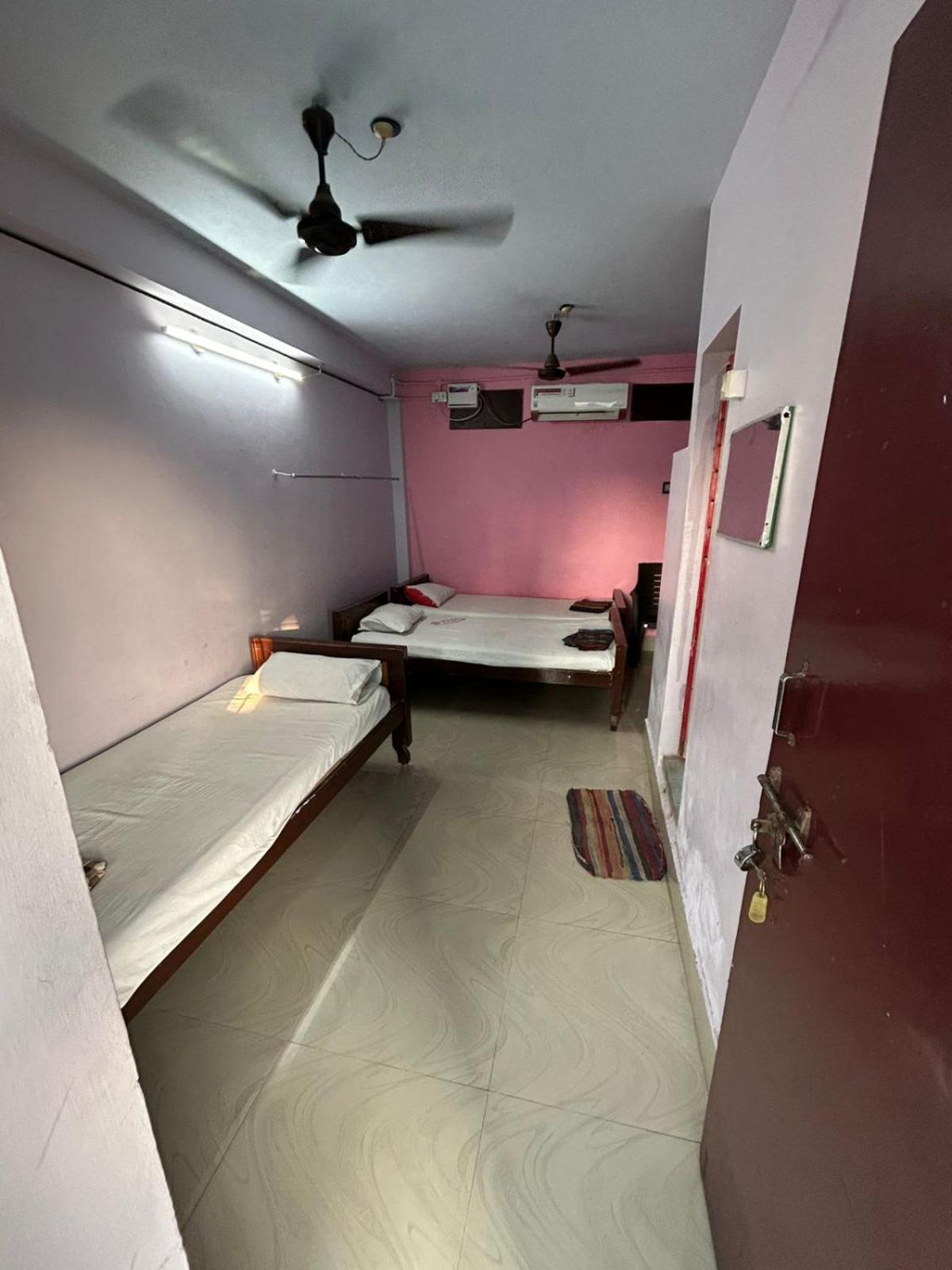 Meera Lodge Chidambaram Dış mekan fotoğraf